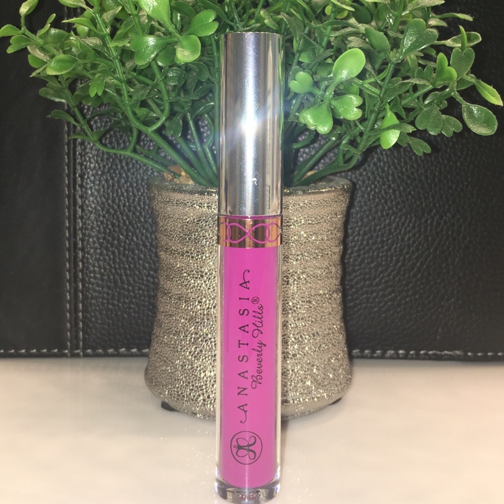 New Anastasia Beverly Hills liquid lipstick